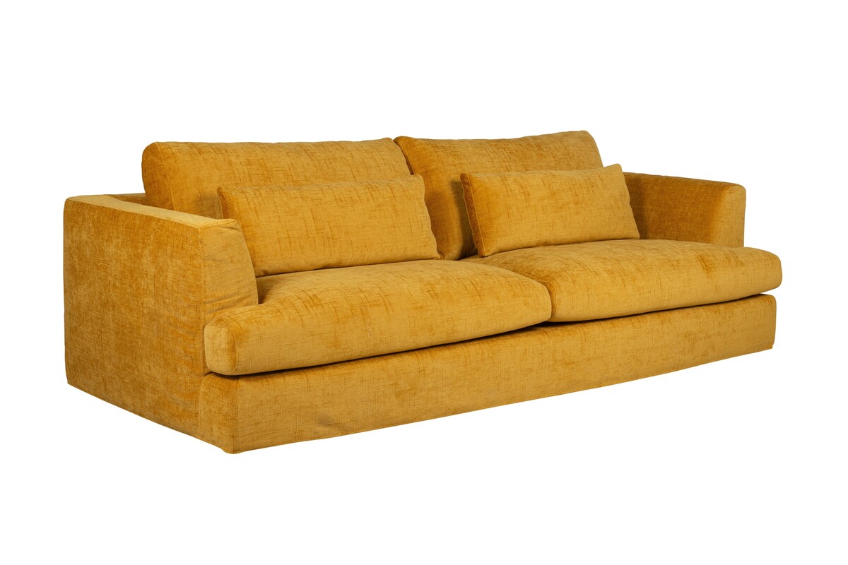 Kanapa w ciepłym, energetycznym kolorze, sofa w kolorze musztardowym