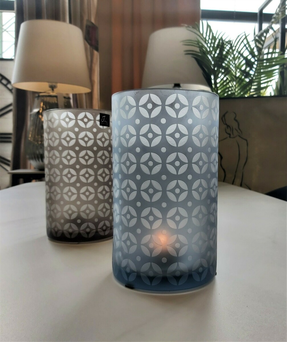 Minimalistyczny szklany lampion w kolorze niebieskim lub grafitowym 