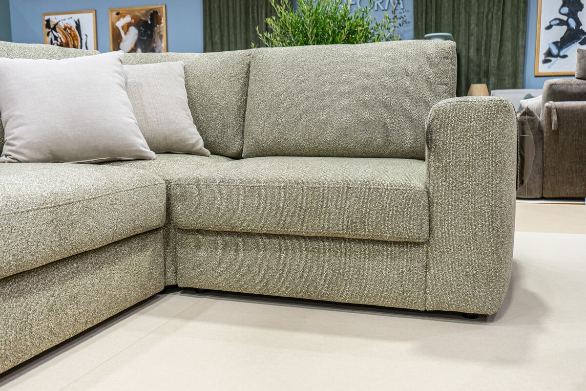 Duża kanapa do nowoczesnego wnętrza, sofa narożna Matea z funkcją spania 