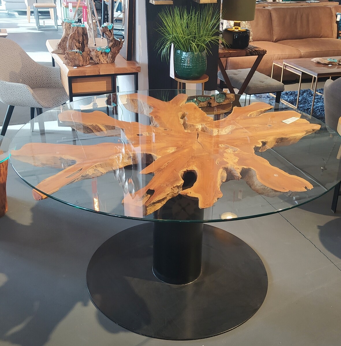 stolik wyprzedażowy, stół z drewna tekowego