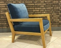 fotel drewniany, fotel na drtewnianej ramie, fotel prl, welurowy fotel, smoky oak, dąb wędzony, wygodny fotel, fotele Warszawa, Mti-Furninova (2)