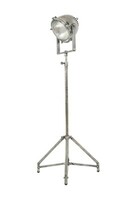 lampy podłogowe, srebrne lampy z metalu,  orygina;ne lampy do salonu, reflektor samochodowy lampa podłogowa , lampy industrialne, lampy nowoczesne IMOLA-59945