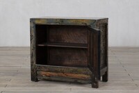 meble malowane ręcznie, wielokolorowe komody stare po naprawie M-71   TA18-7290-92-40-81 (4)