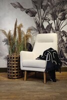 fotel tapicerowany; fotel kremowy; fotel z podnóżkiem; nowoczesny fotel; fotel skandynawski; fotel do salonu; wygodny fotel; fotel minimalistyczny; jasny fotel; fotel wypoczynkowy; elegancki fotel; fotel premium; fotel l (1)