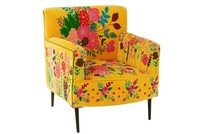 Fotel haftowany w kwiaty.