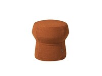 Dekoracyjny puf Cork obejmuje 2 różne wielkości, które mogą służyć jako podnóżki lub dodatkowe siedziska do sof lub stołów jadalnych