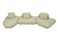 Ciekawa niesymetryczna sofa