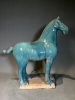 Dekoracyjny koń z ceramiki
