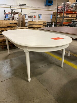 biały stół rozkładany, klasyczny okrągłe toczone nogi, wyprzedaż, tani rozkładany stół 