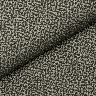 Brązowa tkanina Nebbia 15 Fargotex to świetny wybór na narożnik, fotel czy krzesła. Jej właściwości łatwo czyszczące i mocny slot zapewnią nam spokój podczas użytkowania.